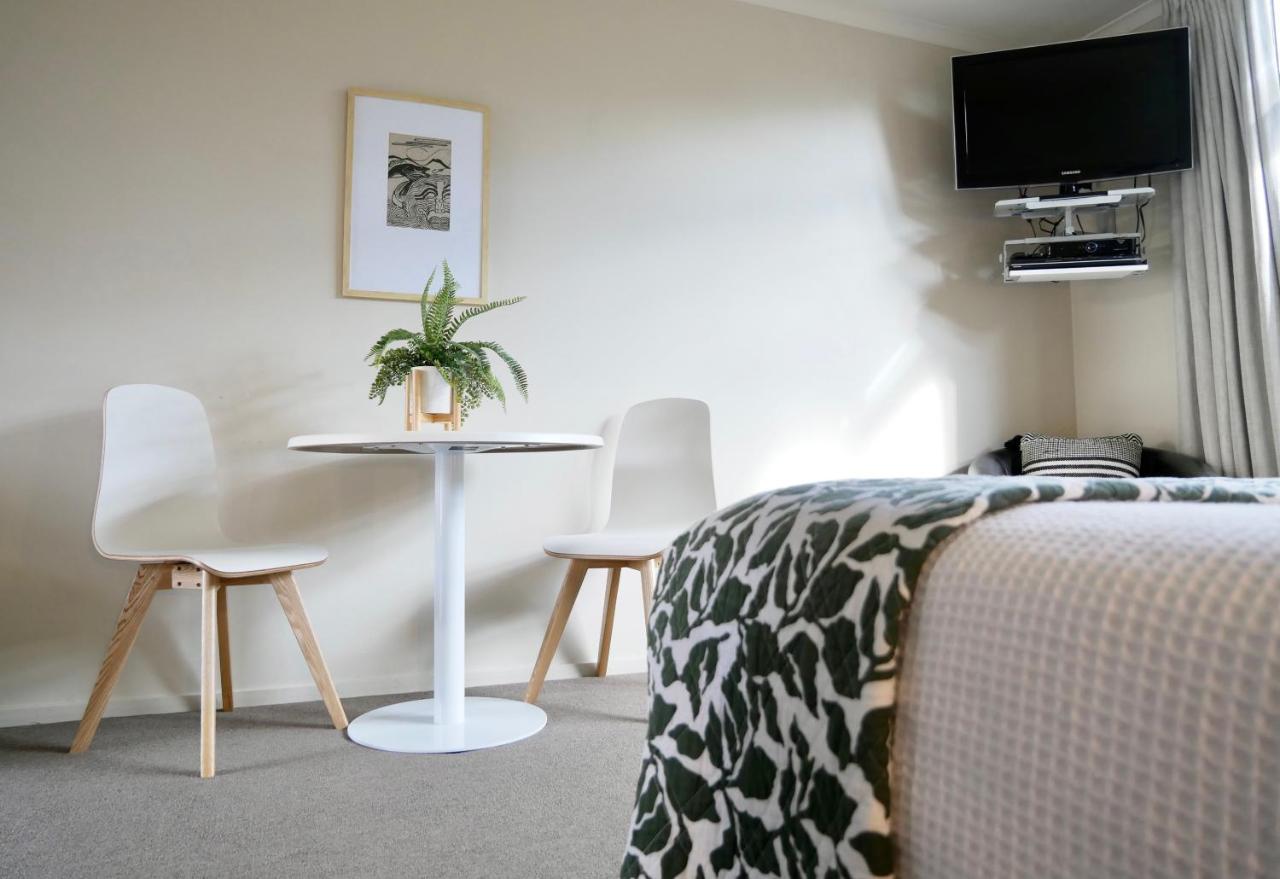 Alpine Lake Motel Lago Lago Taupo Esterno foto