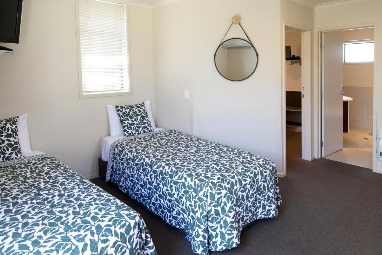 Alpine Lake Motel Lago Lago Taupo Esterno foto